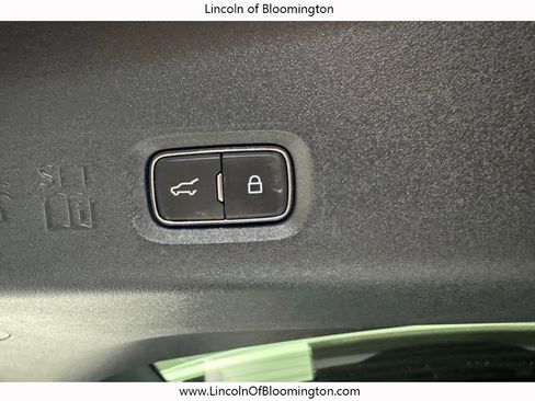 Used 2025 Ford Expedition Max King Ranch image 37