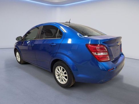 Used 2017 Chevrolet Sonic LT image 4