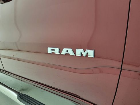 Used 2019 RAM 1500 Big Horn image 25