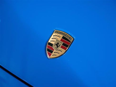 Certified 2025 Porsche 911 Carrera image 12