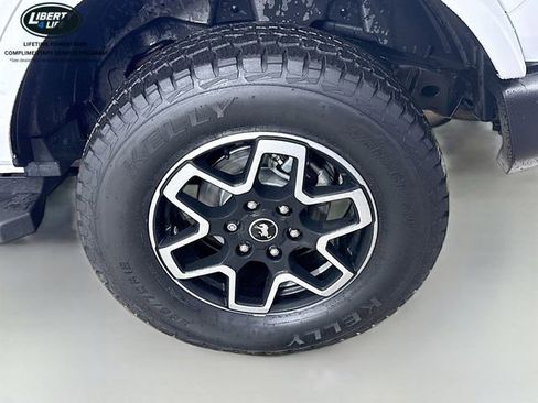 Certified 2023 Ford Bronco Outer Banks image 30