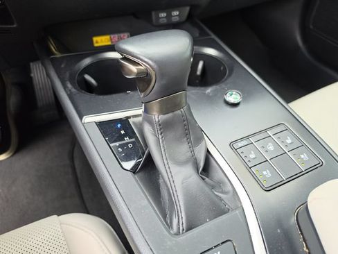 Used 2023 Lexus UX 250h FWD w/ Accessory Package (Z1) image 37