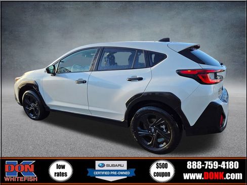 Used 2025 Subaru Crosstrek 2.0i image 4