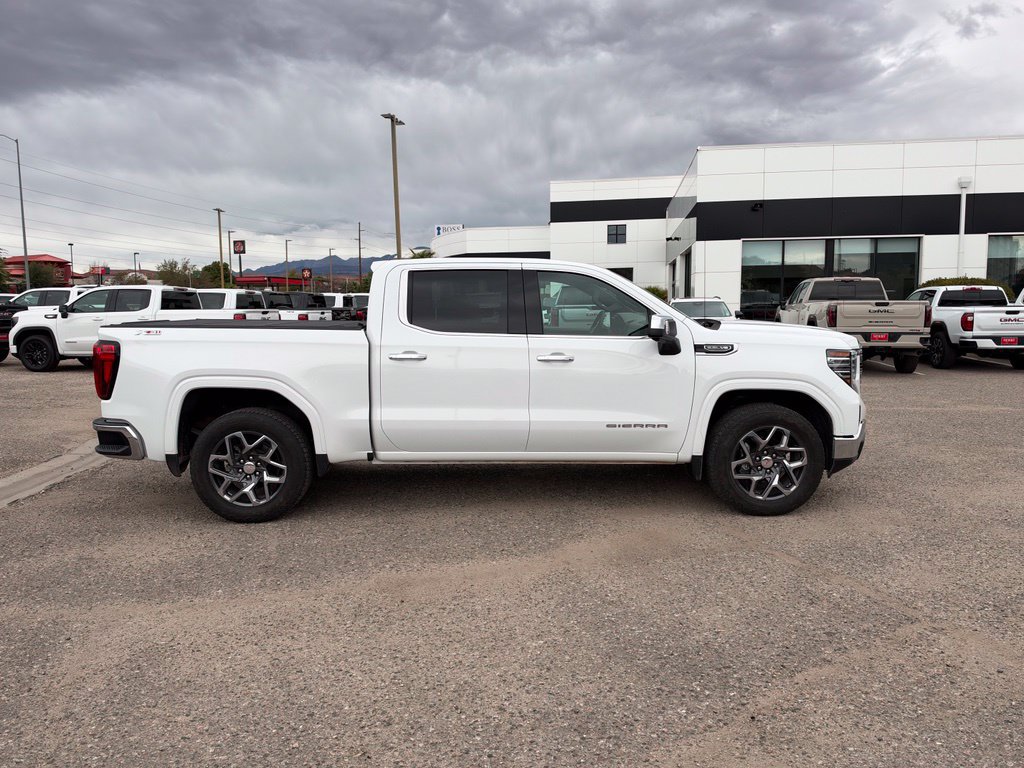 Used 2026 GMC Sierra 1500 SLT w/ X31 Off-Road Package AWD/4WD image 4