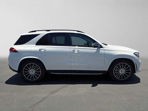 Used 2023 Mercedes-Benz GLE 450 4MATIC image 2