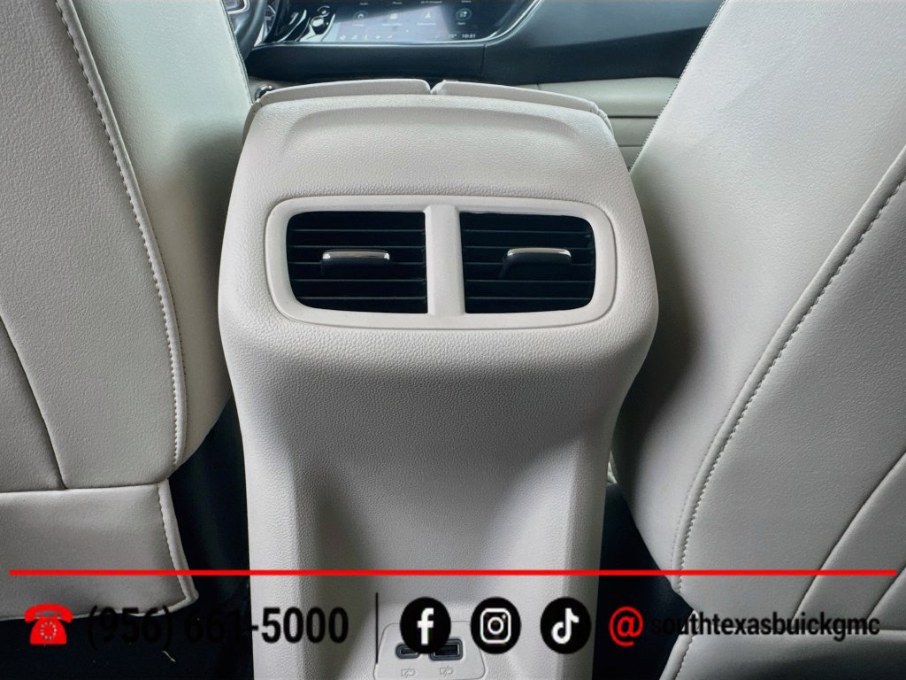 Used 2023 Buick Envision Essence AWD/4WD image 22