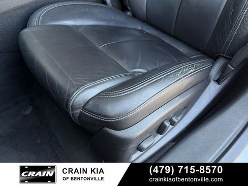 Used 2016 Buick LaCrosse Leather image 23