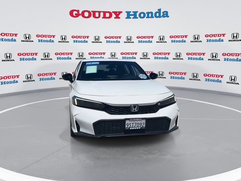 Certified 2025 Honda Civic Sport image 3