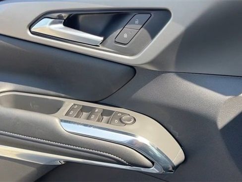 New 2026 Chevrolet Traverse LT w/ LPO, Floor Liner Package image 24