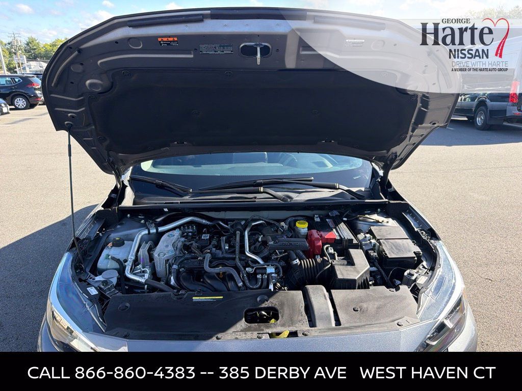 Certified 2025 Nissan Sentra SV w/ All-Weather Package FWD image 31