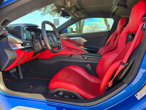 Certified 2022 Chevrolet Corvette Stingray Premium Cpe w/ Z51 Performance Package image 9