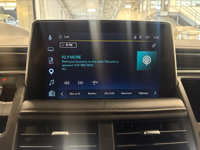 Used 2023 Chevrolet Suburban High Country w/ Advanced Technology Package AWD/4WD image 19