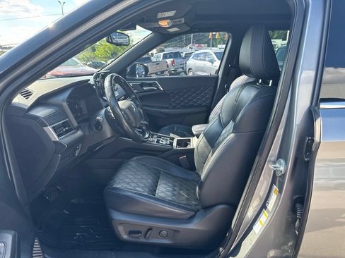 Used 2023 Mitsubishi Outlander SEL Black Edition AWD/4WD image 12