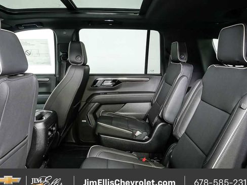 New 2026 Chevrolet Suburban Premier w/ Sun And Tow Package image 20