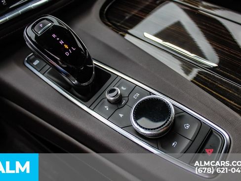 Used 2021 Cadillac Escalade Premium Luxury w/ Driver Assist Tech Package AWD/4WD image 39