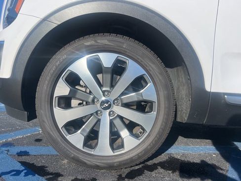 Used 2022 Kia Telluride S image 10