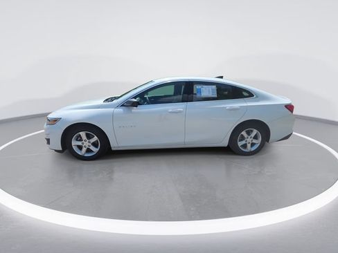 Used 2023 Chevrolet Malibu LS FWD image 5