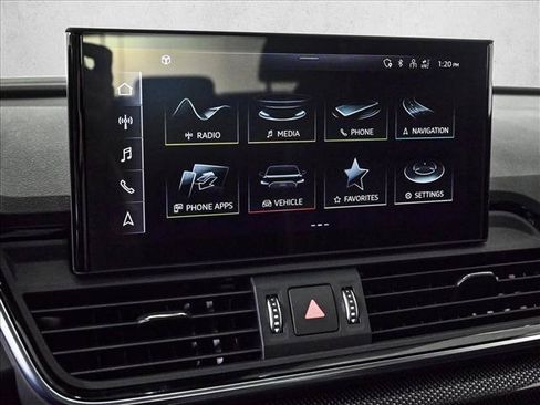 Used 2023 Audi SQ5 Premium Plus w/ Premium Plus Package AWD/4WD image 15