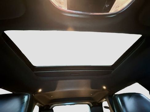 Used 2020 Jeep Grand Cherokee Altitude image 26