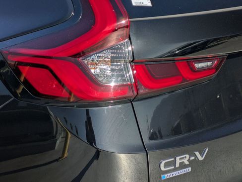 Used 2025 Honda CR-V Sport-L image 18