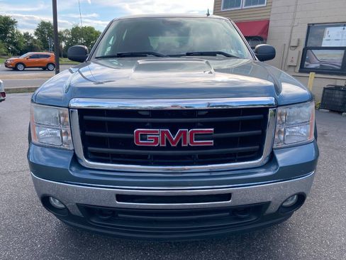 Used 2011 GMC Sierra 1500 SLE w/ Power Tech Package AWD/4WD image 8