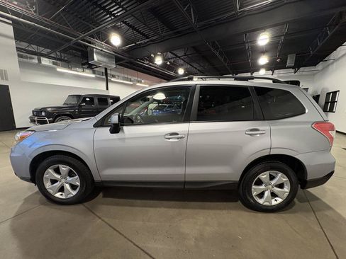 Used 2016 Subaru Forester 2.5i Premium w/ All-Weather Package AWD/4WD image 6