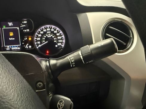 Used 2021 Toyota Tundra SR5 w/ SR5 Upgrade Package RWD image 20