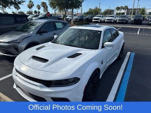 Used 2022 Dodge Charger SRT Hellcat w/ Harman/Kardon Audio Group RWD image 2