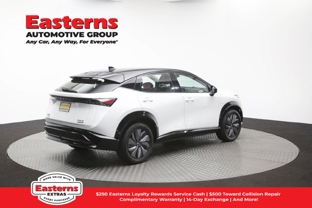 Used 2024 Nissan Ariya AWD image 45