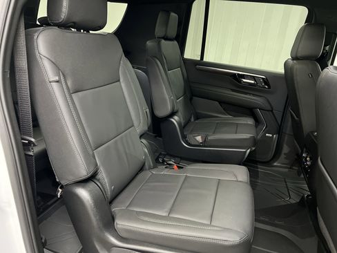 New 2026 Chevrolet Suburban LT w/ Comfort Package image 62