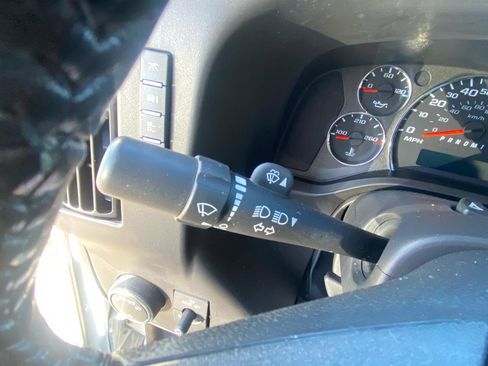 Used 2021 GMC Savana 3500 w/ Power Convenience Package image 24