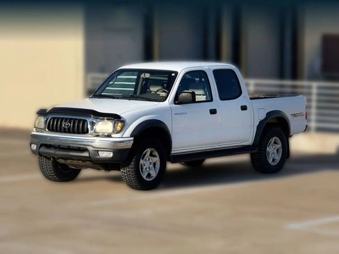 Used 2003 Toyota Tacoma PreRunner RWD image 3