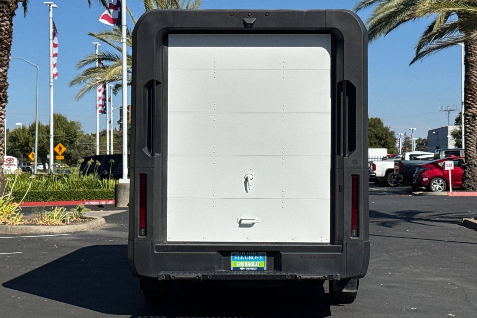 Used 2023 Chevrolet Brightdrop 600 w/ Active Safety Package 2 AWD/4WD image 4