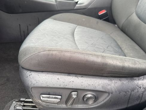 Used 2025 Toyota RAV4 XLE w/ Weather Package image 11