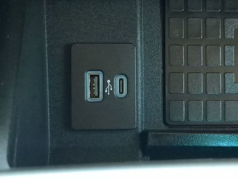 Certified 2022 Ford F250 Lariat w/ Lariat Ultimate Package image 20