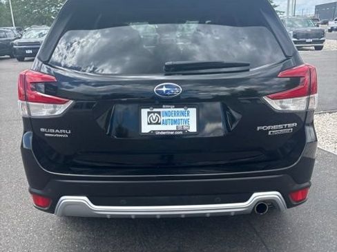 Used 2024 Subaru Forester Touring AWD/4WD image 4