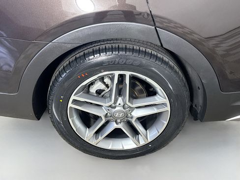 Used 2019 Hyundai Santa Fe XL image 33