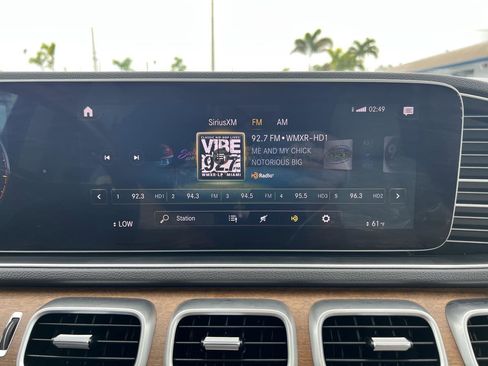 Used 2020 Mercedes-Benz GLE 450 GLE 450 4MATIC SUV image 37