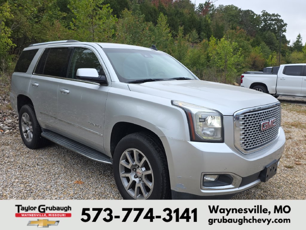 Used 2017 GMC Yukon Denali AWD/4WD image 1