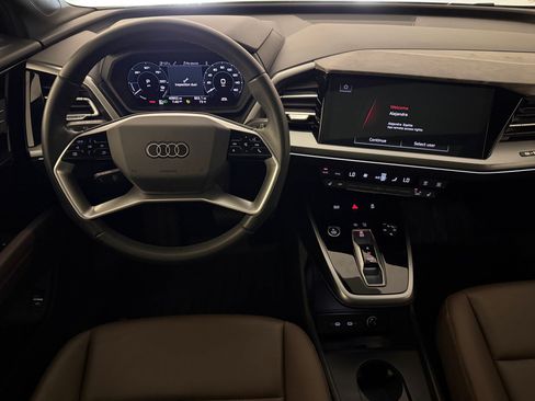 Used 2023 Audi Q4 e-tron Premium w/ Convenience Package RWD image 29