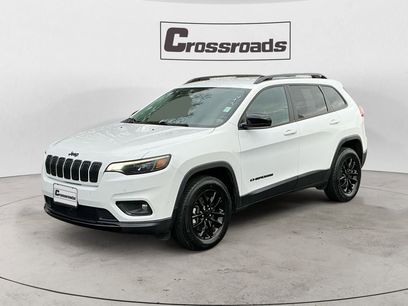 Used 2023 Jeep Cherokee Altitude Lux
