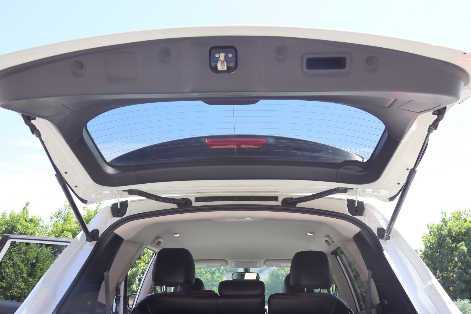 Used 2020 Nissan Pathfinder SV w/ Rock Creek Edition FWD image 35