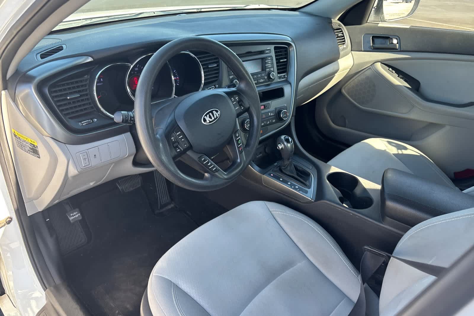 Used 2013 Kia Optima LX FWD image 14