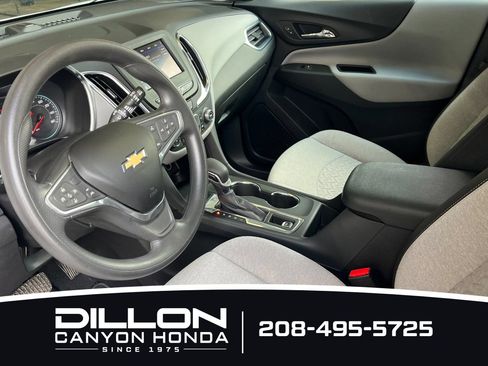 Used 2022 Chevrolet Equinox LS w/ LS Convenience Package AWD/4WD image 10