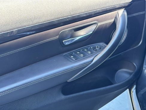 Used 2016 BMW M4 Convertible image 6