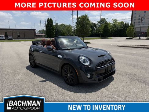 Used 2019 MINI Cooper S FWD image 1