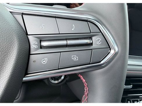 New 2026 Chevrolet Suburban RST image 17