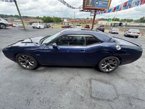 Used 2015 Dodge Challenger R/T Plus RWD image 2