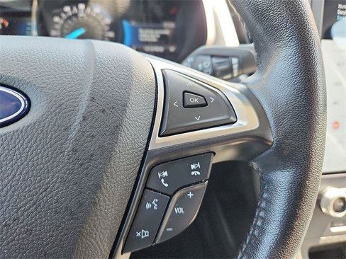 Used 2023 Ford Edge SEL image 19