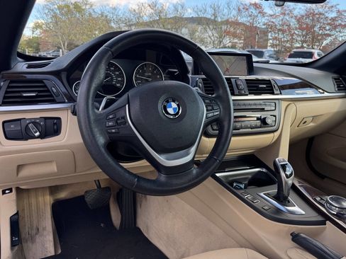 Used 2015 BMW 428i Convertible image 10